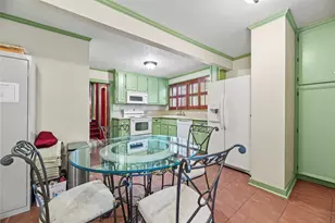 1106 Ave O, Huntsville, TX 77340 - Photo 32