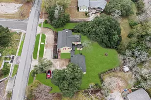 1106 Ave O, Huntsville, TX 77340 - Photo 4