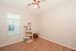 15306 Park Glen Dr, Sugar Land, TX 77498 - Photo 16