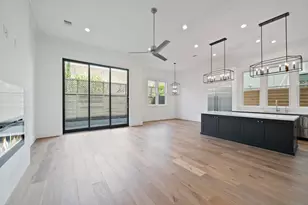 7550 Little Caprese Ln, Houston, TX 77055 - Photo 6