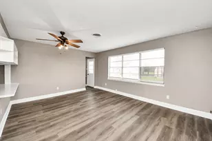 4609 Ray St, Pearland, TX 77581 - Photo 4