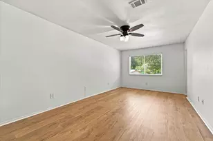 44 S Waxberry Rd, The Woodlands, TX 77381 - Photo 18