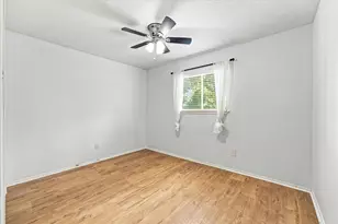 44 S Waxberry Rd, The Woodlands, TX 77381 - Photo 22