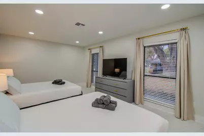 5539 Edith Street, Houston, TX 77081 - Photo 30