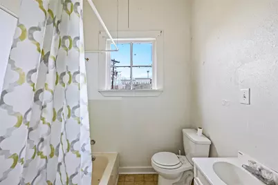 1524 Mechanic Street #4, Galveston, TX 77550 - Photo 14