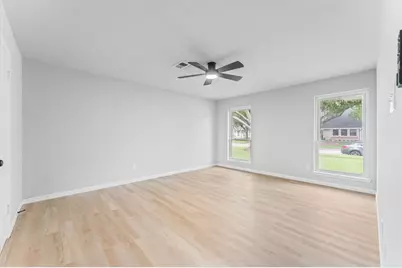 15439 Woodhorn Drive, Houston, TX 77062 - Photo 14