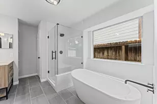 15439 Woodhorn Dr, Houston, TX 77062 - Photo 16