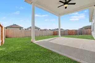 13054 Laura Lake Dr, Willis, TX 77318 - Photo 28