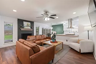 5110 Tashkent Dr, Friendswood, TX 77546 - Photo 8