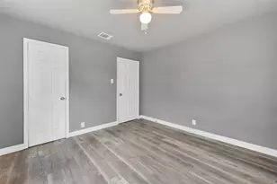 1420 E 34th St, Houston, TX 77022 - Photo 10