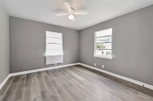 1420 E 34th St, Houston, TX 77022 - Photo 14