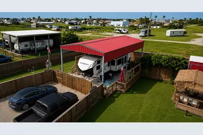 1122 N Tinkle Lane, Crystal Beach, TX 77650 - Photo 4
