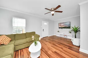 1508 Ridgewood St, Houston, TX 77006 - Photo 6