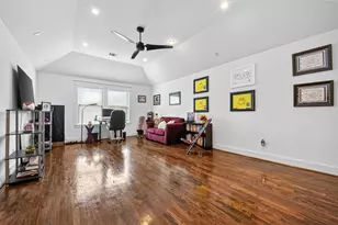 2019 McDuffie St, Houston, TX 77019 - Photo 34