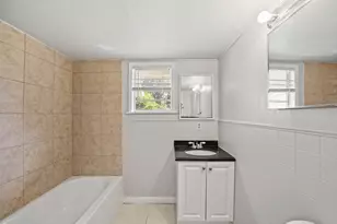 1706 California St, Baytown, TX 77520 - Photo 8