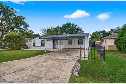 1246 Mitchell Road, Houston, TX 77037 - Photo 2