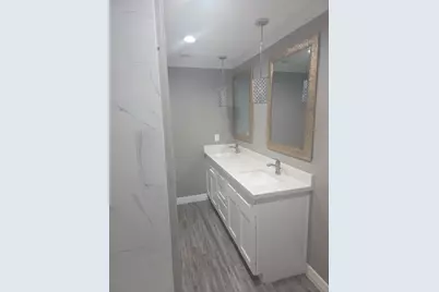 1246 Mitchell Road, Houston, TX 77037 - Photo 14