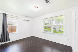 2127 Nell St, Houston, TX 77034 - Photo 18