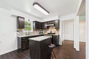 2127 Nell St, Houston, TX 77034 - Photo 8