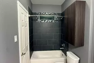 7813 Canal St, Houston, TX 77012 - Photo 18