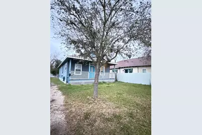 7813 Canal Street, Houston, TX 77012 - Photo 1