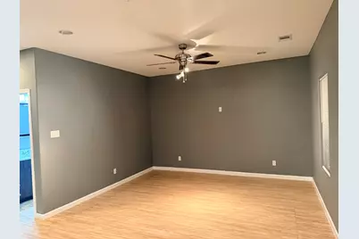 7813 Canal Street, Houston, TX 77012 - Photo 8