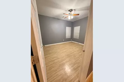 7813 Canal Street, Houston, TX 77012 - Photo 16