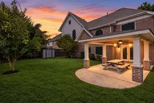 2915 Cane Field Dr, Sugar Land, TX 77479 - Photo 2