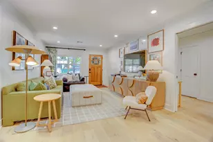 1067 W 42nd St, Houston, TX 77018 - Photo 6