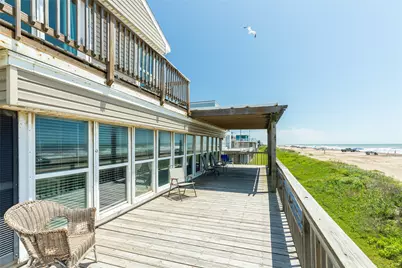 16639 Jamaica Beach Road, Jamaica Beach, TX 77554 - Photo 10