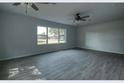 20515 Kickapoo Road, Waller, TX 77484 - Photo 16