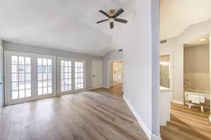 3402 Gannett St, Houston, TX 77025 - Photo 20