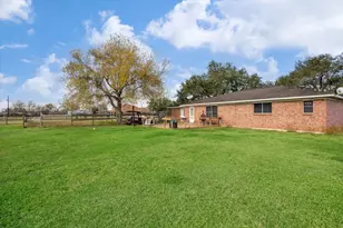 7602 Highland Rd, Santa Fe, TX 77517 - Photo 20