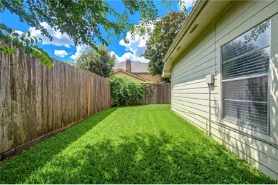 12810 Chaseland Lane, Houston, TX 77077 - Photo 2
