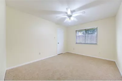 12810 Chaseland Lane, Houston, TX 77077 - Photo 28