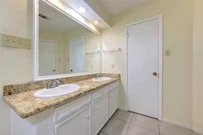 12810 Chaseland Lane, Houston, TX 77077 - Photo 26