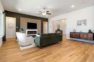 13609 Armstrong St, Conroe, TX 77303 - Photo 4
