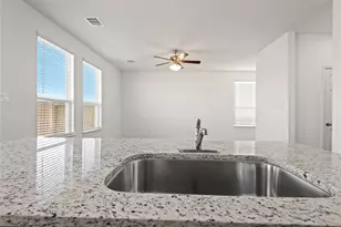 820 Stoney Pt Ln, Dayton, TX 77535 - Photo 20