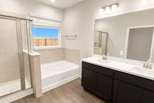 13210 Karan Park Ln, Houston, TX 77044 - Photo 10