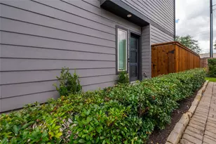 963 Lilly Flower Ln, Houston, TX 77091 - Photo 6