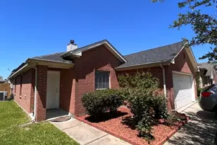 2319 Blue Reef Dr, Katy, TX 77449 - Photo 2
