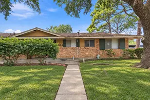 16584 Buccaneer Ln, Houston, TX 77062 - Photo 1