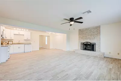 630 Martin L King Street N, Liberty, TX 77575 - Photo 6