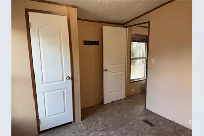 3708 Commerce St Cr, Damon, TX 77430 - Photo 10