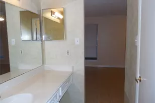 22614 Capitol Landing Ln, Katy, TX 77449 - Photo 10