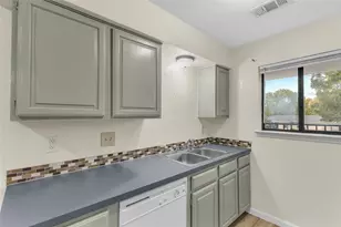209 W Trinity St, Forney, TX 75126 - Photo 8