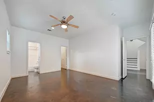 5342 Darling St, Houston, TX 77007 - Photo 8