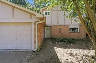 5 W Bigelow Oak Ct, The Woodlands, TX 77381 - Photo 2