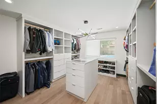 14919 Woodthorpe Ln, Houston, TX 77079 - Photo 26