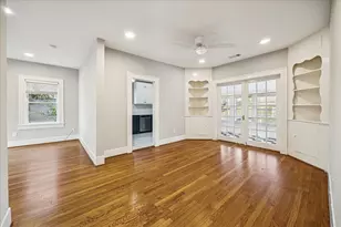 2408 White Oak Dr, Houston, TX 77009 - Photo 8